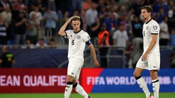 Deutschland kann trotz der Niederlage in der Slowakei noch Gruppensieger werden. - © Christian Charisius/dpa