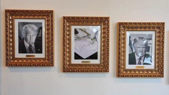 Die neue Pr&auml;sidenten-Galerie ist enth&uuml;llt worden. - &copy; Evan Vucci/AP/dpa