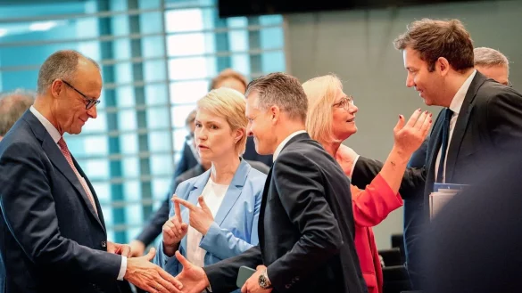 Tagelang rangen Bund und Länder um eine Kompensation. (Archivbild) - © Kay Nietfeld/dpa