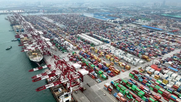 Der Einzug von Donald Trump hat in China Sorgen vor neuen Zöllen ausgelöst. Das wäre schlecht für den Außenhandel. (Archivbild) - © Li Ziheng/Xinhua/dpa