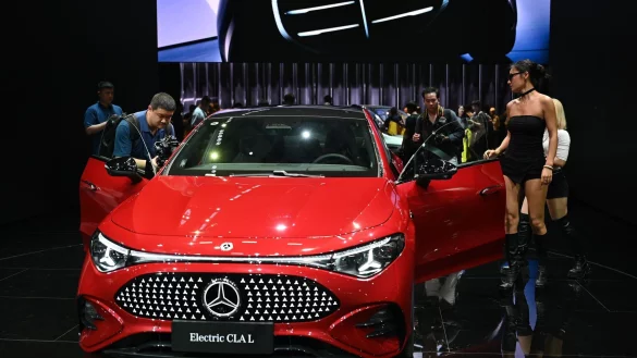 Mit dem CLA will Mercedes in China seine Produktoffensive starten. - © Johannes Neudecker/dpa