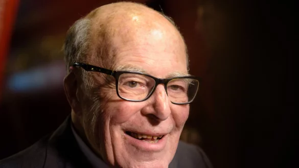 Mit seinen Dokumentarfilmen sorgte Marcel Ophüls für Aufsehen. (Archivbild) - © picture alliance / dpa