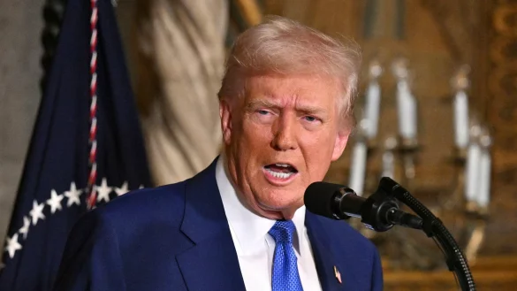 Unter Trump hat sich der Ukraine-Kurs der US-Regierung radikal verändert. - © Uncredited/Pool/AP/dpa