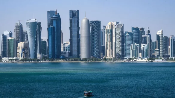 Blick auf Doha, die Hauptstadt von Katar (Archivbild) - © Bernd von Jutrczenka/dpa