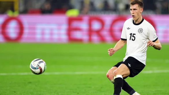 Auf Nico Schlotterbeck im Nationalteam m&uuml;ssen die Fans noch warten - &copy; Rolf Vennenbernd/dpa