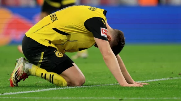 F&auml;llt lange aus: BVB-Abwehrspieler Nico Schlotterbeck. - &copy; Jan Woitas/dpa