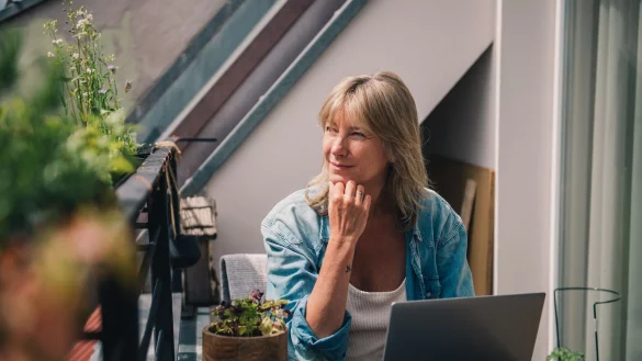 Wo f&auml;ngt man mit der Suche am besten an? Bei der Vielzahl an Stellenportalen geh&ouml;rt auch viel Ausprobieren dazu. - &copy; Zacharie Scheurer/dpa-tmn