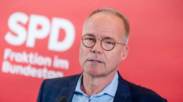 SPD-Fraktionschef Matthias Miersch schließt Verhandlungen über eine Rückkehr zur Wehrpflicht in dieser Legislaturperiode aus. (Foto Archiv) - © Michael Kappeler/dpa