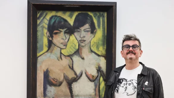 Der französische Zeichner Luz, eigentlich Rénald Luzier, hat dem Gemälde «Zwei weibliche Halbakte» einen Comic-Roman gewidmet. - © Oliver Berg/dpa