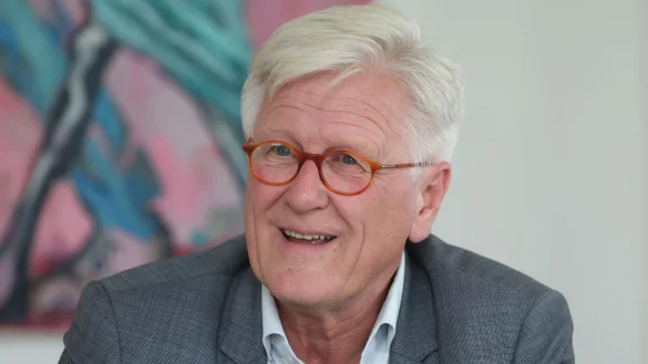 Einer der wenigen Kirchenleute, der sich äußert: Heinrich Bedford-Strohm. - © Karl-Josef Hildenbrand/dpa