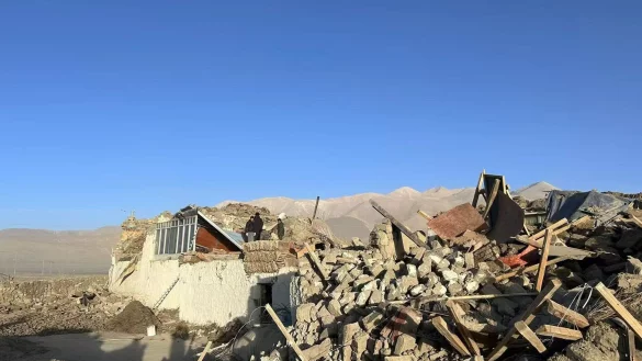 Die Rede ist von mehr als 1.000 eingest&uuml;rzten H&auml;usern. - &copy; Uncredited/XinHua/dpa