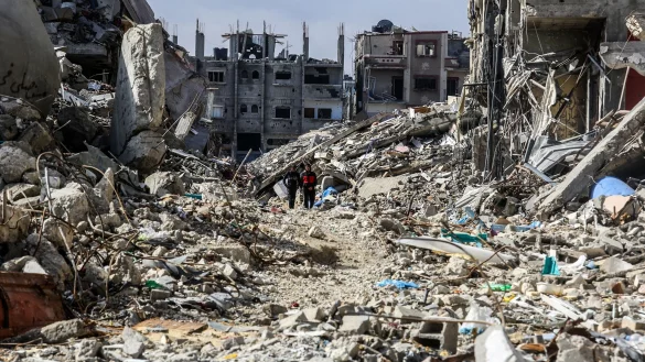 Sollte die Hamas die Geiseln bis Freitag nicht freilassen, droht Israel mit einem Ende der Waffenruhe. - © Abed Rahim Khatib/dpa