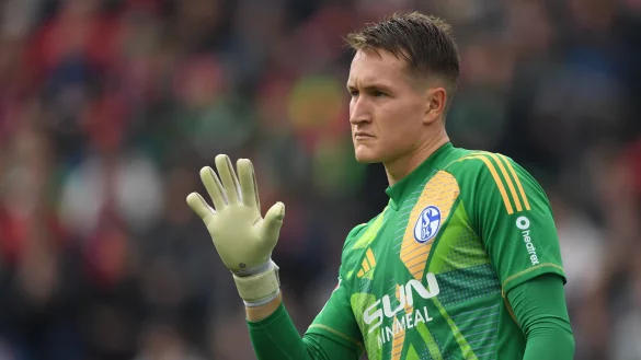 Zurück in Braunschweig: Torwart Ron-Thorben Hoffmann. - © Swen Pförtner/dpa