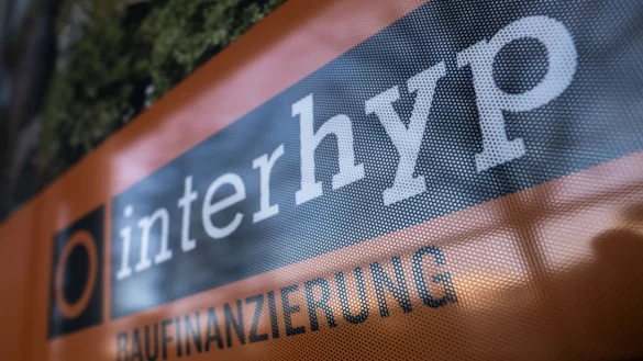 Der Wohnungsbau ist im Keller, die ganz große Mehrheit der Interhyp-Kunden finanziert gebrauchte Immobilien (Foto: Archiv) - © Lino Mirgeler/dpa