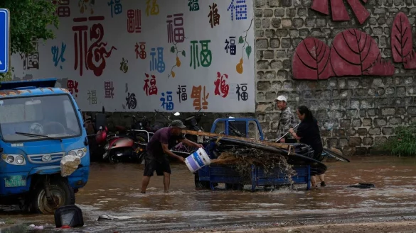 Die Beh&ouml;rden hatten vor schweren Unwettern gewarnt. - &copy; Mahesh Kumar A./AP/dpa