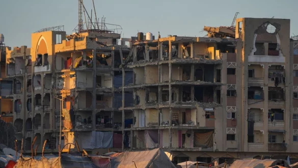 In der katarischen Hauptstadt Doha laufen zurzeit wieder Verhandlungen über eine Gaza-Waffenruhe. (Archivbild) - © Abdel Kareem Hana/AP/dpa