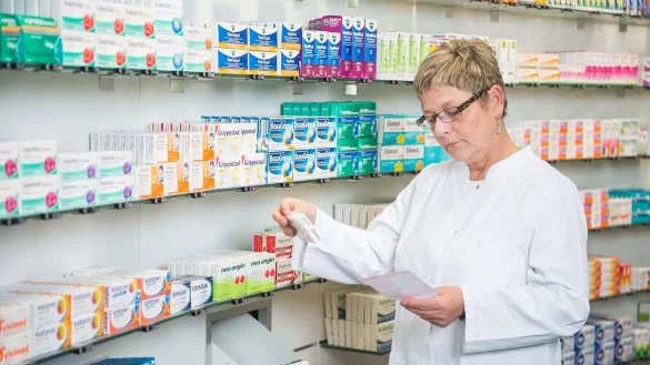 Für Zuzahlungen für Medikamente über die finanzielle Belastungsgrenze hinaus kann die Krankenkasse eine Befreiung ausstellen. - © Benjamin Nolte/dpa-tmn