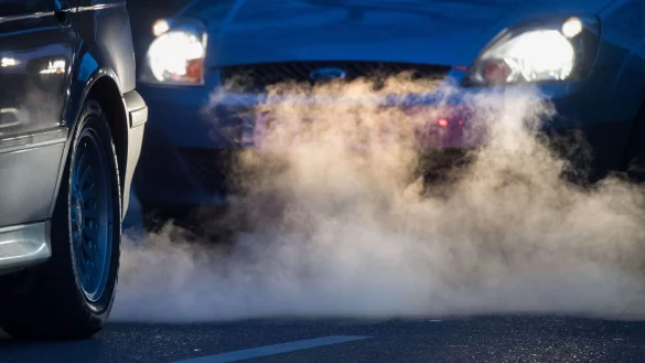 Neue Autos sind in der Regel sauberer. Das gibt Autost&auml;dten einen Vorteil im Ranking. - &copy; Marijan Murat/dpa