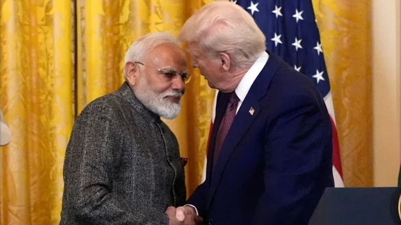 Im Februar hatte Indiens Premierminister Modi dem US-Präsidenten einen Besuch in Washington abgestattet. (Archivbild) - © Alex Brandon/AP/dpa