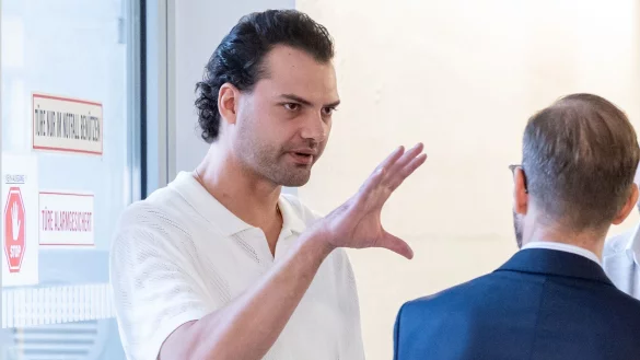 Jimi Blue Ochsenknecht darf Österreich wieder verlassen. (Archivbild) - © Expa/Johann Groder/APA/dpa