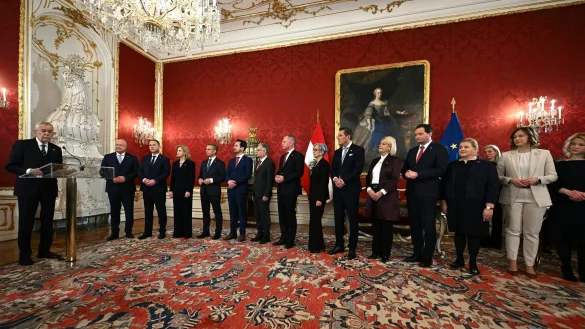 Die neue Drei-Parteien-Regierung in &Ouml;sterreich ist angelobt. - &copy; Roland Schlager/APA/dpa