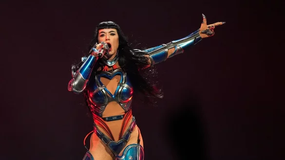 Beim medizinischen Notfall eines Fans hat Popstar Katy Perry umsichtig reagiert. (Archivbild) - &copy; Chris Pizzello/Invision/AP/dpa