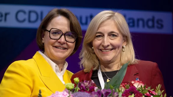 Widmann-Mauz (l.) geht, Warken kommt als neue Vorsitzende der CDU-Frauen-Union - &copy; Stefan Puchner/dpa