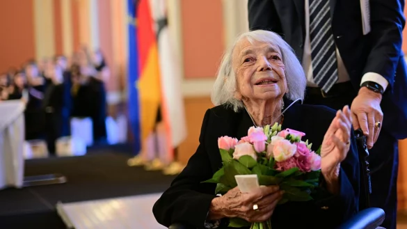 Margot Friedländer bei einem ihrer letzten öffentlichen Auftritte. (Archivbild) - © Sebastian Christoph Gollnow/dpa