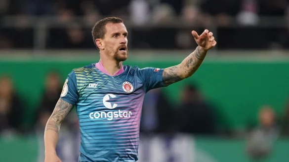 Fußball-Profi Simon Zoller beendet im Sommer seine Karriere. - © Marcus Brandt/dpa