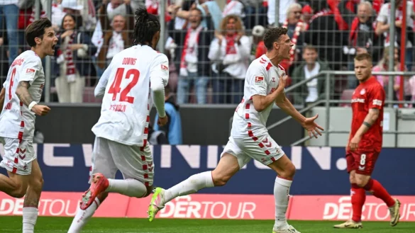 Der 1. FC Köln ist wieder erstklassig - © Federico Gambarini/dpa