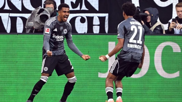 Fr&uuml;her Jubel bei den Frankfurtern. - &copy; Federico Gambarini/dpa