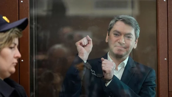 Grigori Melkonjanz wurde wegen seiner Tätigkeit als Wahlbeobachter zu fünf Jahren Haft in Russland verurteilt. - © Alexander Zemlianichenko/AP/dpa