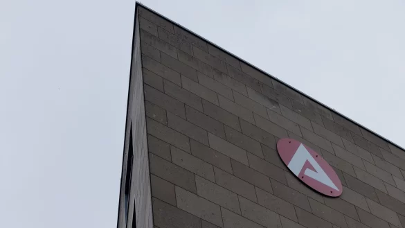 Die Zahl der Erwerbslosen in Mecklenburg-Vorpommern ist im Januar erneut gestiegen. (Archivbild) - © Rolf Vennenbernd/dpa