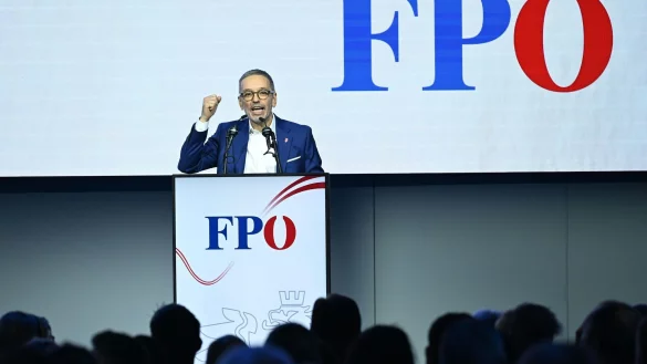 Kickl tritt unter anderem f&uuml;r einen &laquo;Asylstopp&raquo; ein. - &copy; Helmut Fohringer/APA/dpa