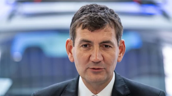 Kilian ist seit 2018 Personalvorstand der Volkswagen AG. (Archivbild) - © Hendrik Schmidt/dpa