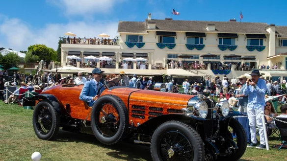 Die Karosserie des Hispano-Suiza aus dem Jahr 1924 wurde von einem französischen Flugzeughersteller aus Holz konstruiert. - © Andrej Sokolow/dpa