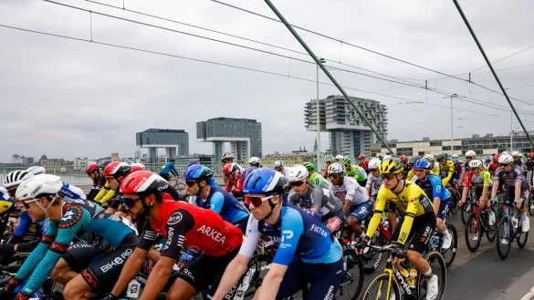 Zum 107. Mal wurde der deutsche Radklassiker Rund um K&ouml;ln ausgetragen. - &copy; Thomas Banneyer/dpa