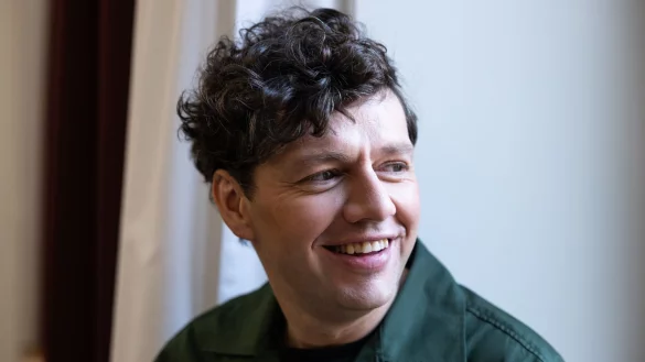 Christian Friedel hat in der dritten Staffel von «The White Lotus» eine Nebenrolle. - © Hannes P. Albert/dpa