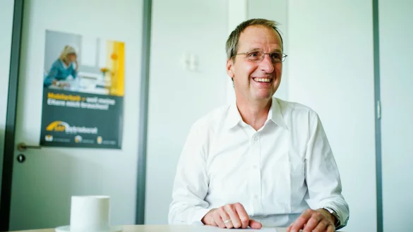 Betriebsratschef Eberhard Schick von SAP zu den Sparpl&auml;nen des Konzerns. (Archivbild) - &copy; Uwe Anspach/dpa