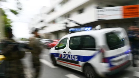 Die Polizei konnte das Entf&uuml;hrungsopfer in einer au&szlig;erordentlichen Aktion befreien und f&uuml;nf Tatverd&auml;chtige festnehmen. (Archivbild) - &copy; Loic Venance/AFP/dpa