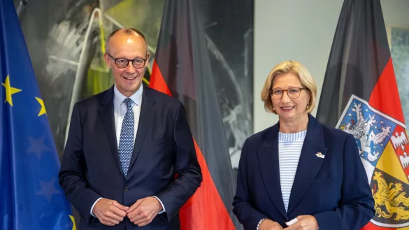 Merz kam zum Antrittsbesuch ins Saarland - &copy; Harald Tittel/dpa