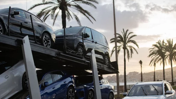 Mallorca denkt dar&uuml;ber nach, Zweitwagen f&uuml;r Zweithausbesitzer, die nicht auf der Insel angemeldet sind, zu verbieten. (Archivbild) - &copy; Clara Margais/dpa