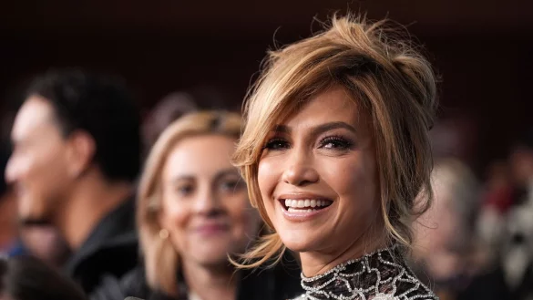 Jennifer Lopez tritt in dem Filmmusical mit vielen Songs auf. (Archivbild) - © Chris Pizzello/Invision via AP/dpa