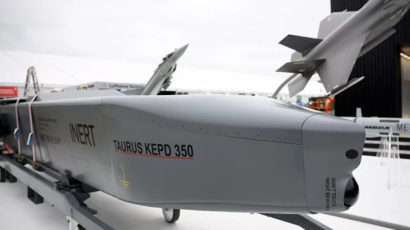 Taurus-Marschflugk&ouml;rper geh&ouml;ren zum Angebot der Luft- und Raumfahrtindustrie. - &copy; Bernd von Jutrczenka/dpa