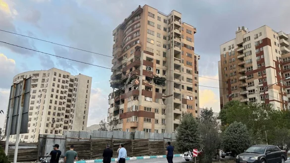 Israel hat mit einem Gro&szlig;angriff auf Ziele im Iran begonnen. - &copy; Vahid Salemi/AP/dpa