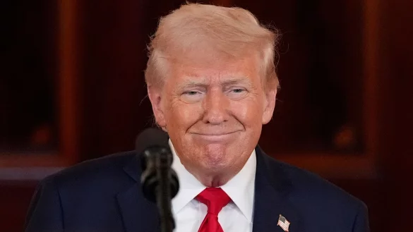 Trump fordert von der Fed Zinssenkungen - bislang vergeblich. (Archivbild) - © Alex Brandon/AP/dpa