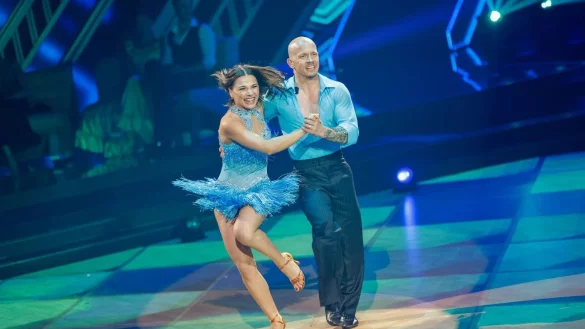 Reck-Olympiasieger Fabian Hambüchen erhielt für seine Improvisation die Bestnote. - © Thomas Banneyer/dpa