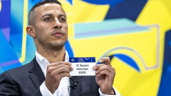 Zum Wiedersehen mit Guardiola kommt es nicht. - © Martial Trezzini/KEYSTONE/dpa