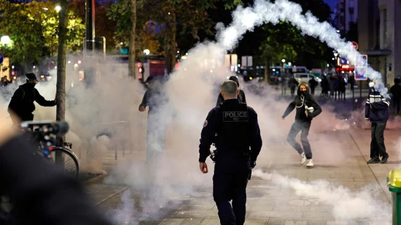 Schon am Morgen gab es bei dem Protesttag einige Festnahmen. - &copy; Geoffroy Van Der Hasselt/AFP/dpa