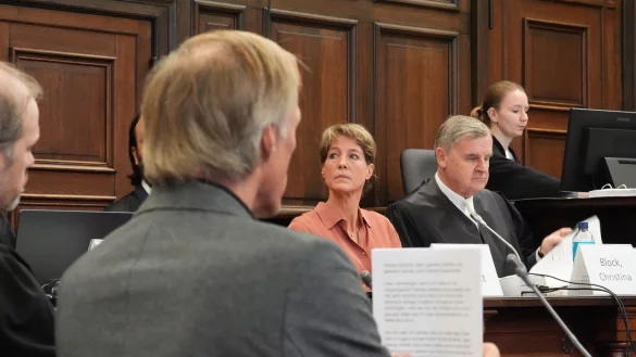 Die Hamburger Unternehmerin Christina Block bestreitet, die Entf&uuml;hrung ihrer Kinder aus D&auml;nemark in Auftrag gegeben zu haben. - &copy; Marcus Brandt/dpa Pool/dpa